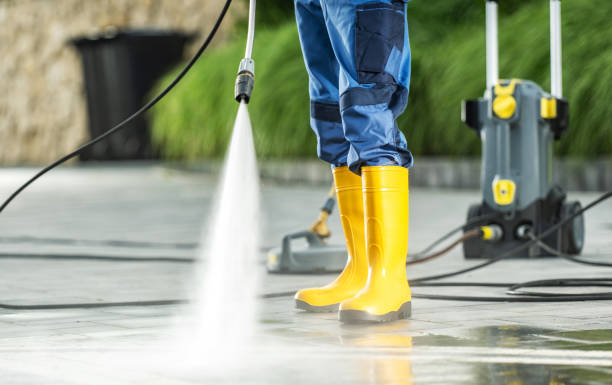 Best Garage Pressure Washing  in Squirrel Mountain Valley, CA
